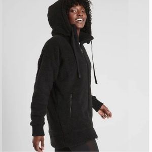 Athleta Tugga Long Sherpa Jacket Medium